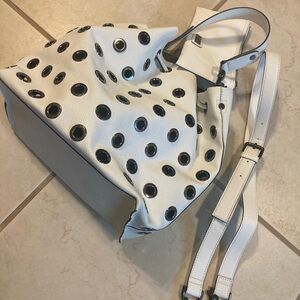 New Deux Lux White w grommets convertible Hobo(Sh & CB) & chain w bonus case